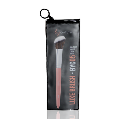 BYC05 Duo-Fibre Angled Cheek Luxe Brush